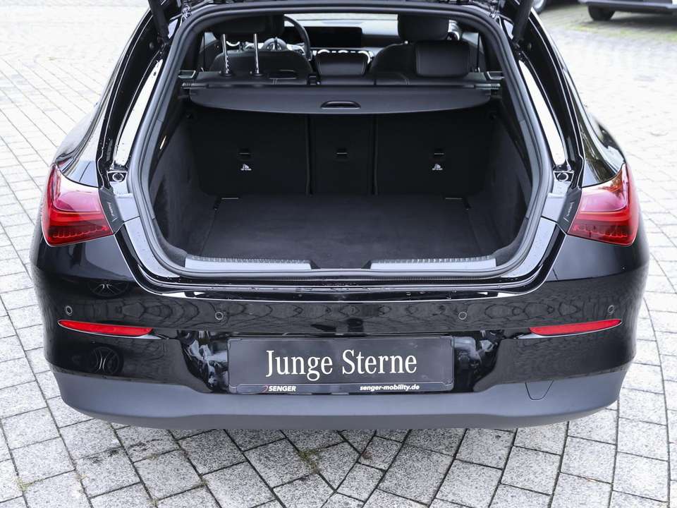 Mercedes-Benz CLA 180 - Imagem 12