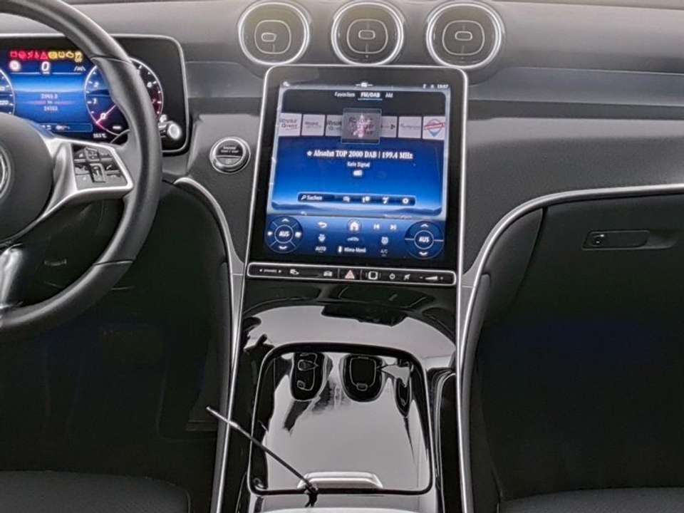 Mercedes-Benz GLC 200 - Imagem 7