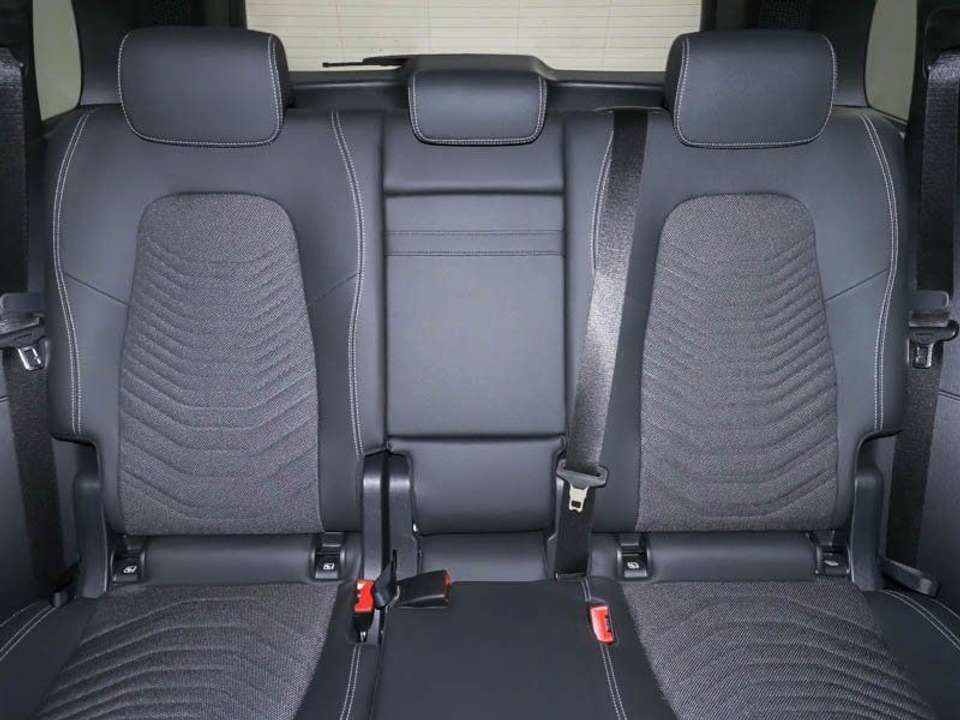 Mercedes-Benz EQB 350 - Imagem 11