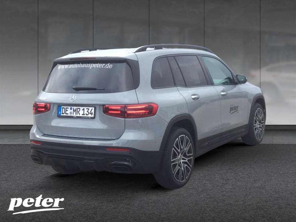 Mercedes-Benz GLB 180 - Imagem 4