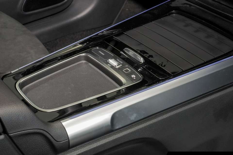 Mercedes-Benz GLB 35 AMG - Imagem 8