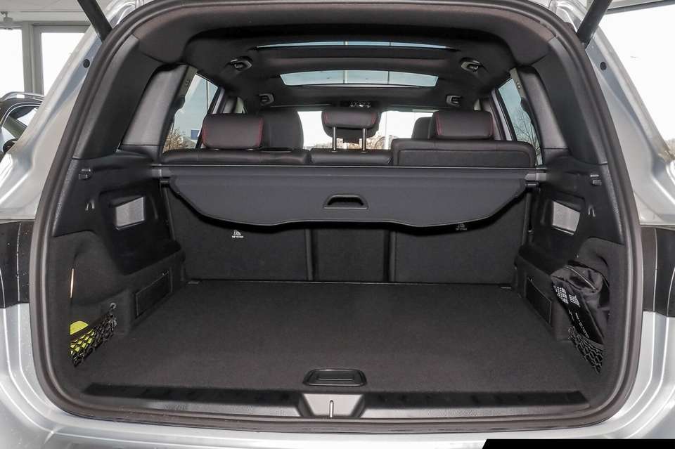 Mercedes-Benz GLB 35 AMG - Imagem 15