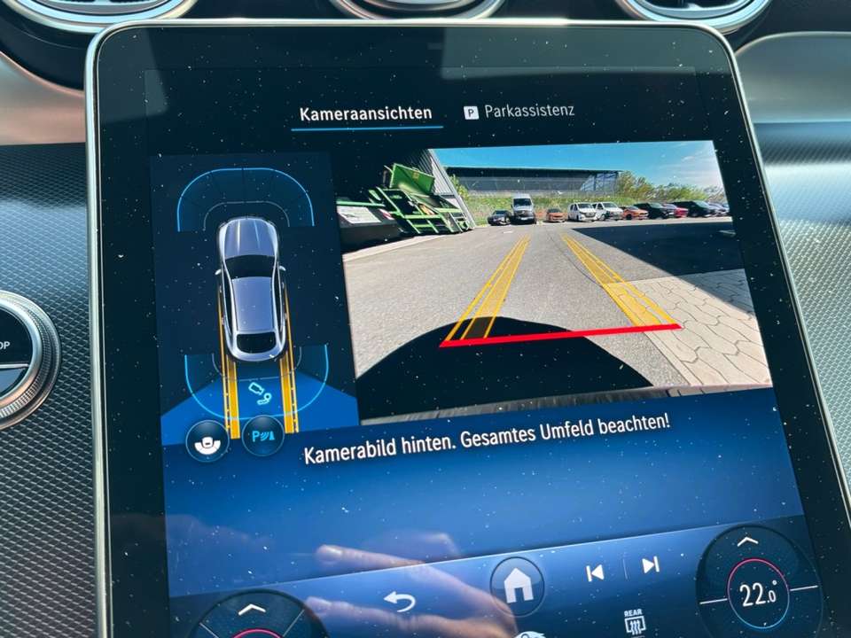 Mercedes-Benz GLC 200 - Imagem 11