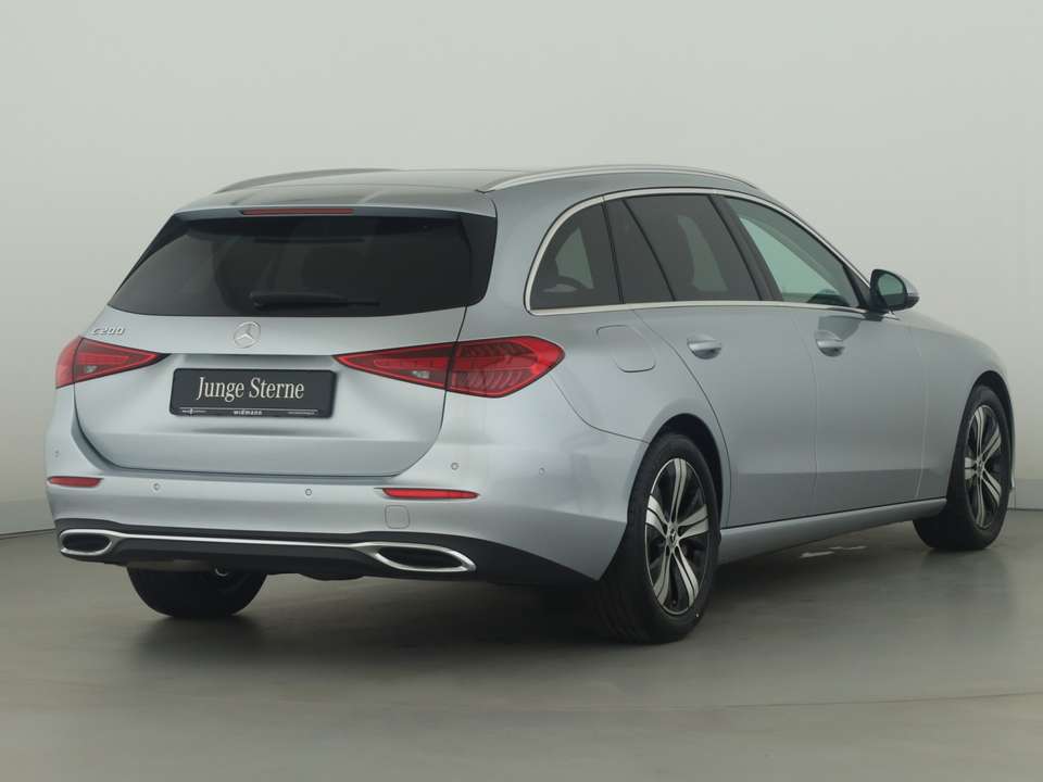 Mercedes-Benz C 200 - Imagem 3