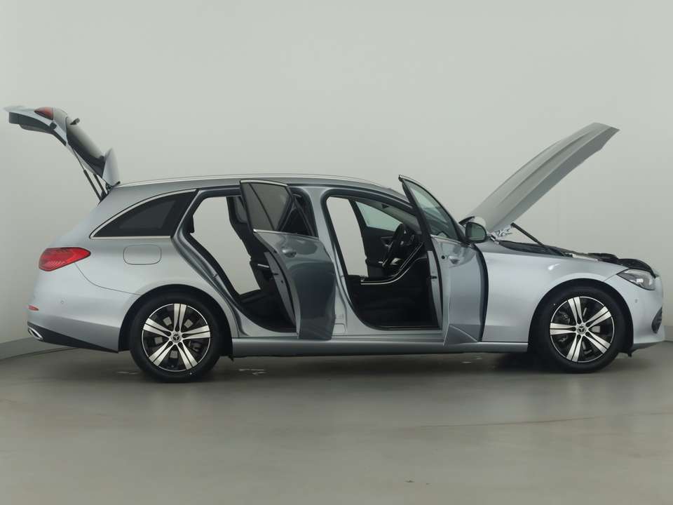 Mercedes-Benz C 200 - Imagem 9