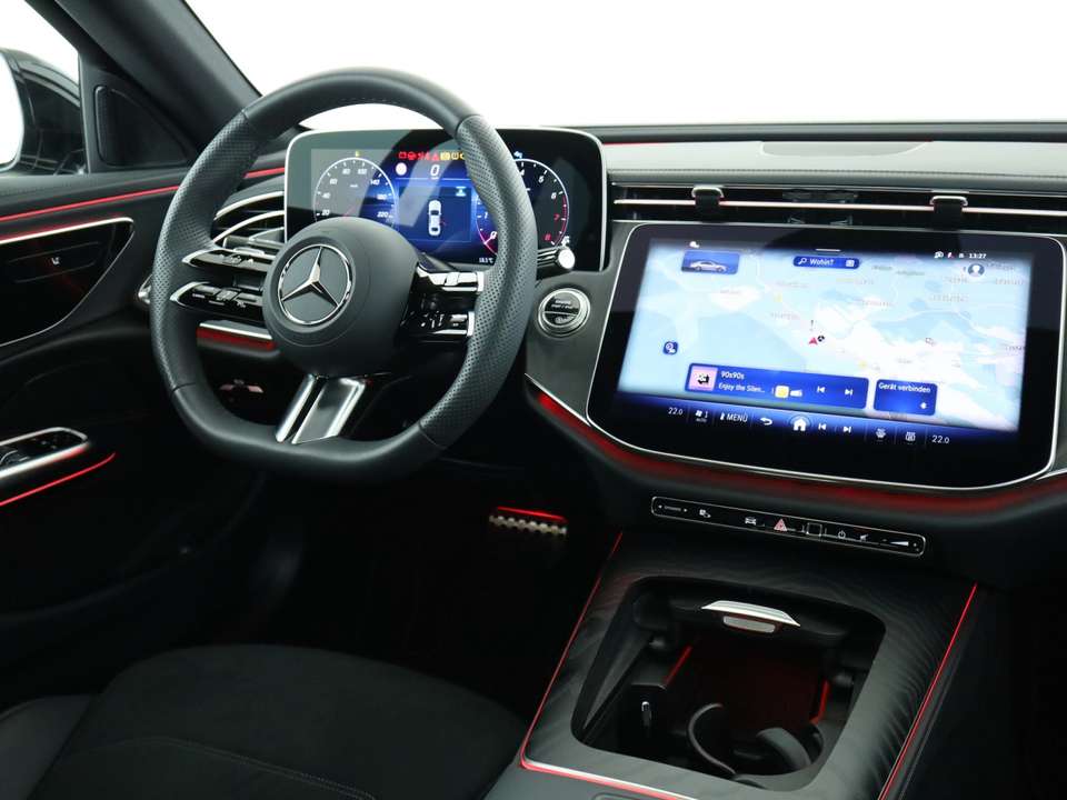 Mercedes-Benz E 200 - Imagem 11