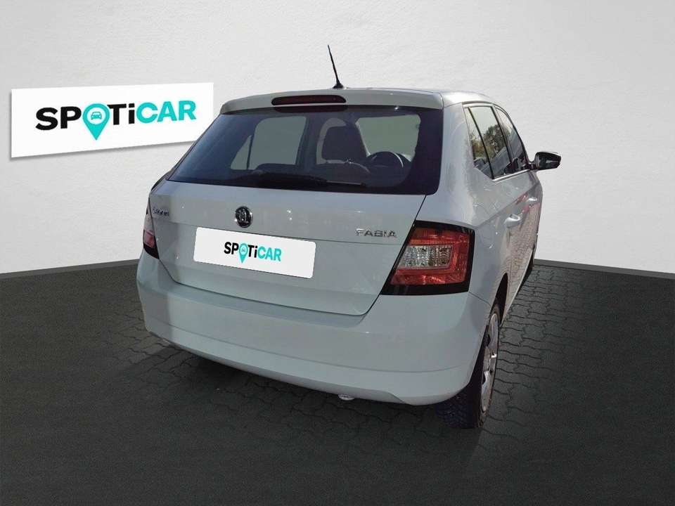 Skoda Fabia - Imagem 5