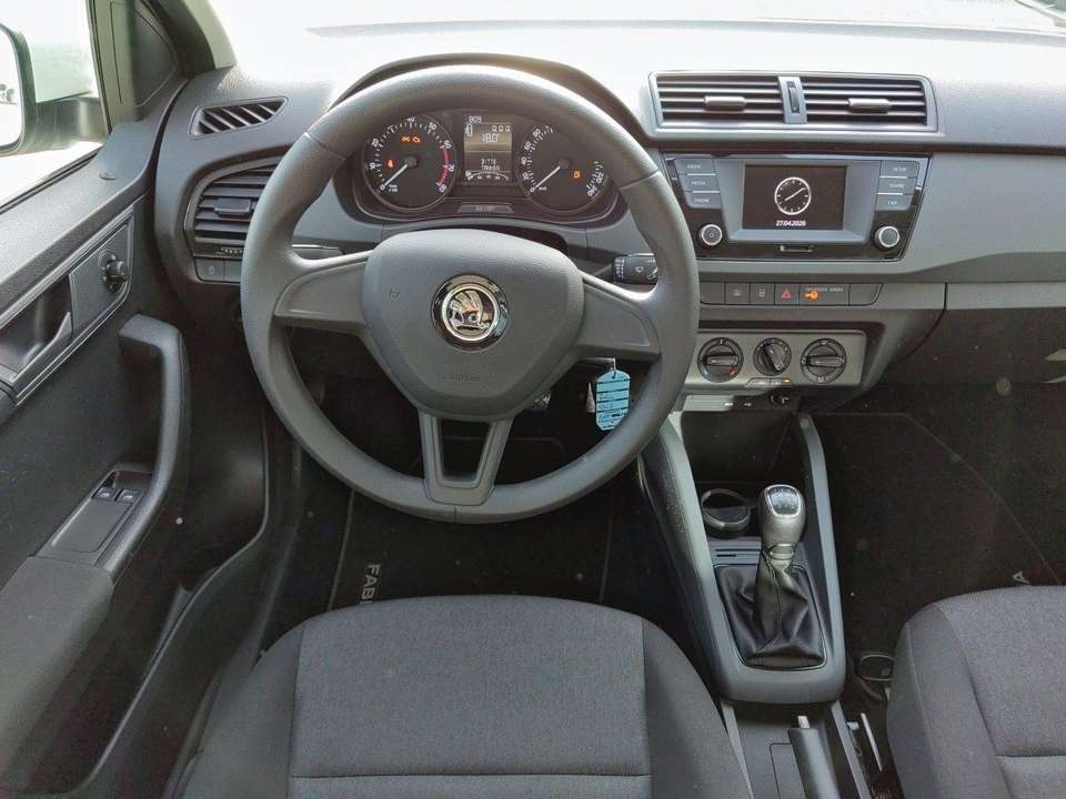 Skoda Fabia - Imagem 8