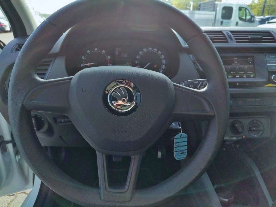 Skoda Fabia - Imagem 20