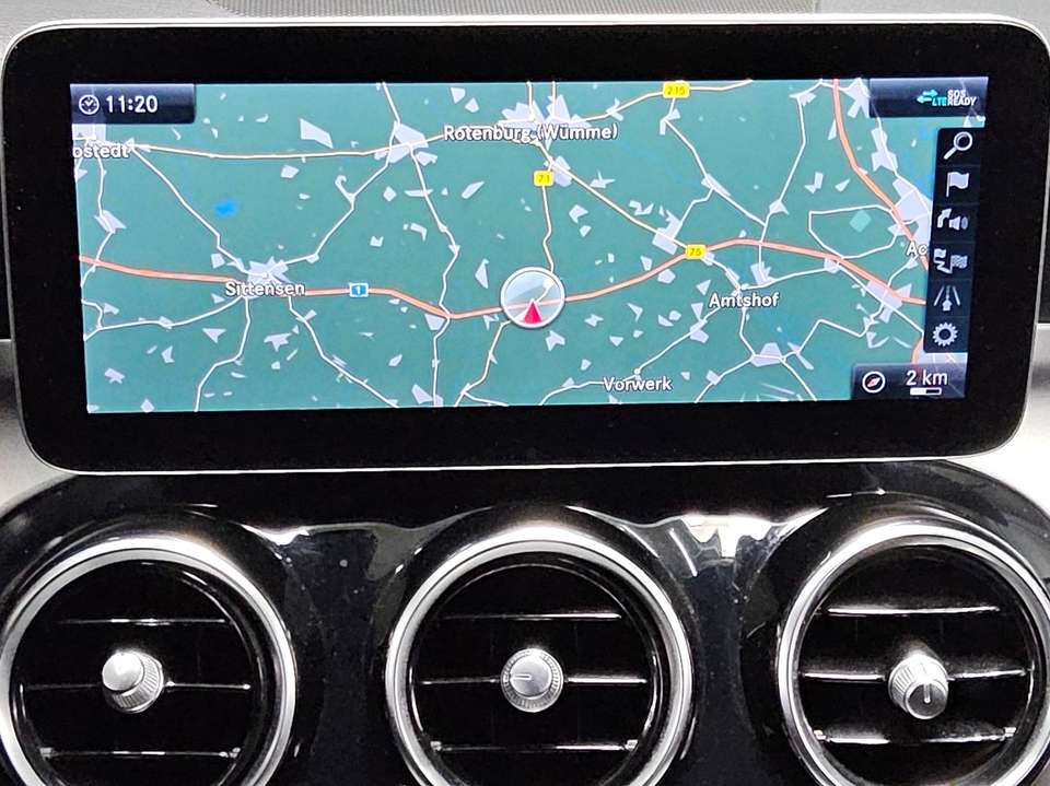 Mercedes-Benz C 200 - Imagem 7