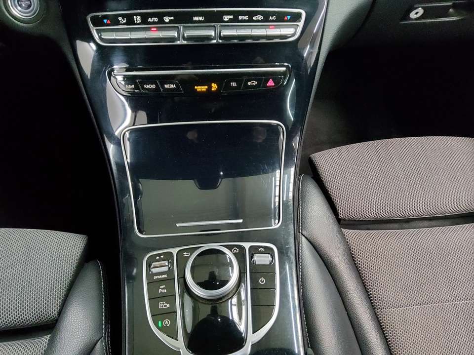 Mercedes-Benz C 220 - Imagem 6
