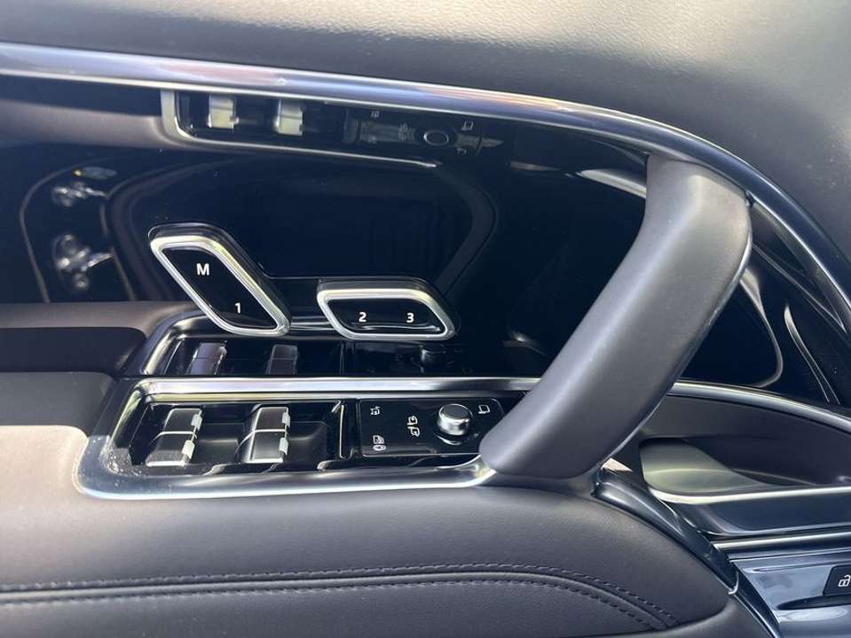 Land Rover Range Rover - Imagem 13