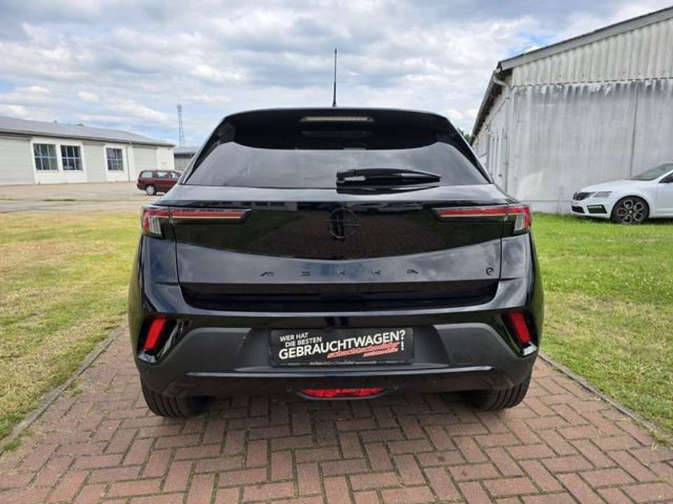 Opel Mokka-E - Imagem 3