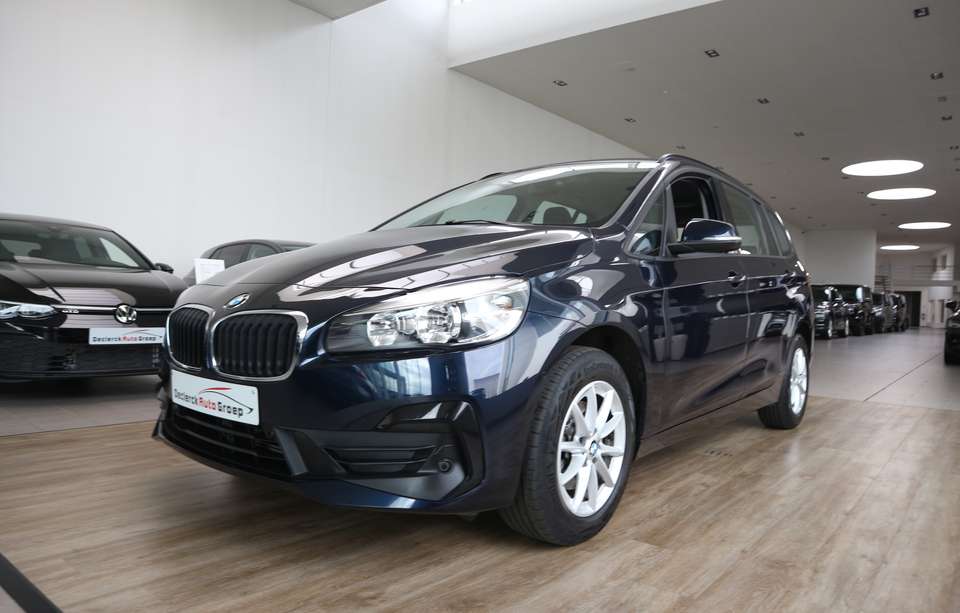 BMW 216 - Imagem 2