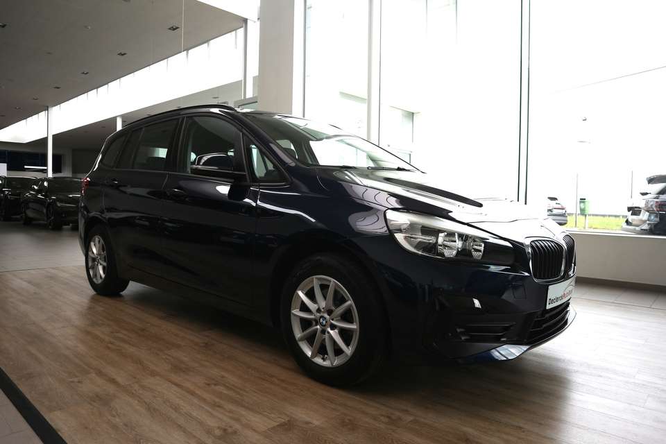 BMW 216 - Imagem 5