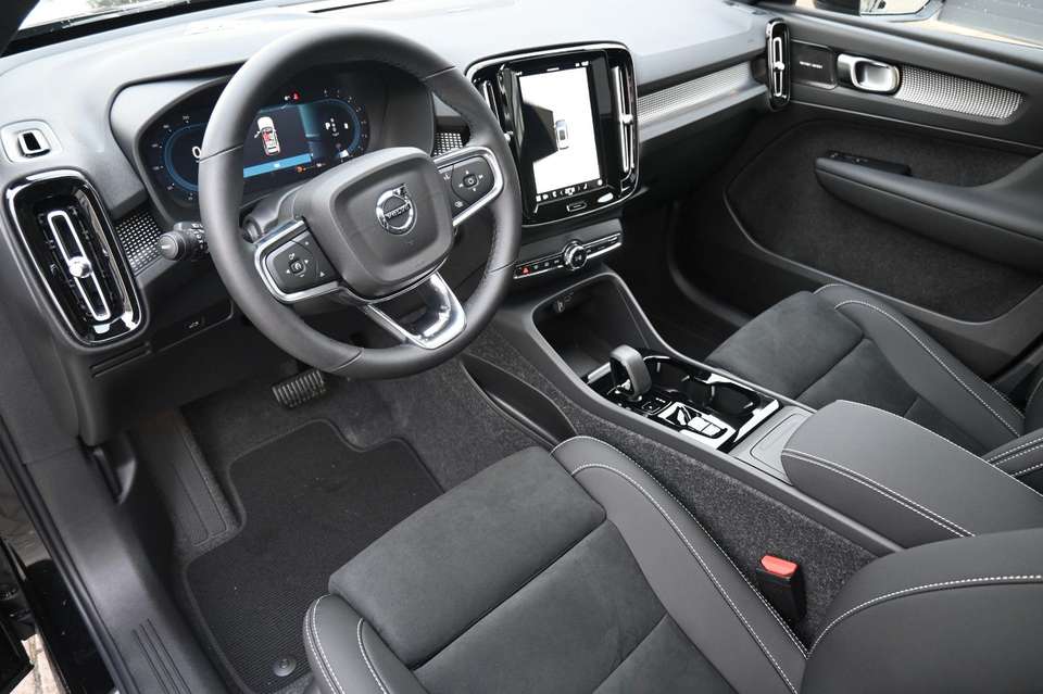 Volvo XC40 - Imagem 12