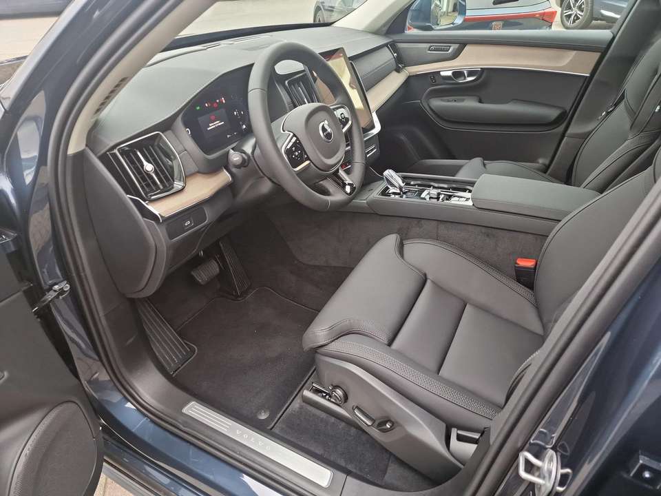 Volvo XC90 - Imagem 11