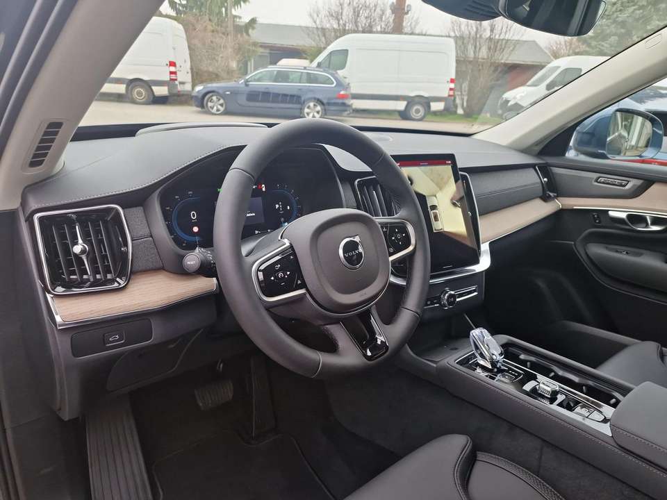 Volvo XC90 - Imagem 13