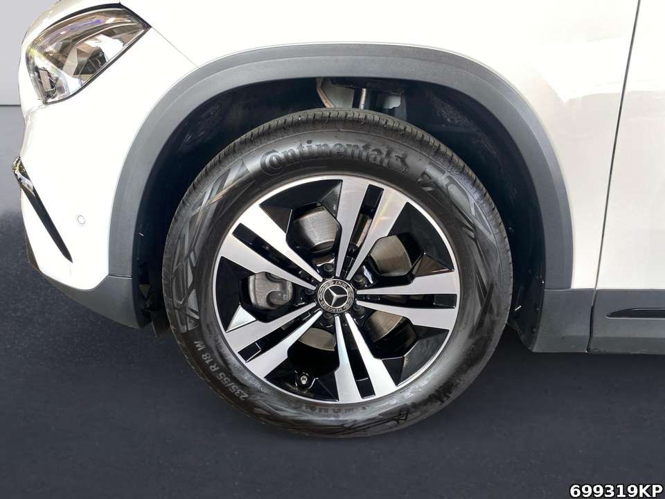 Mercedes-Benz GLA 220 - Imagem 5