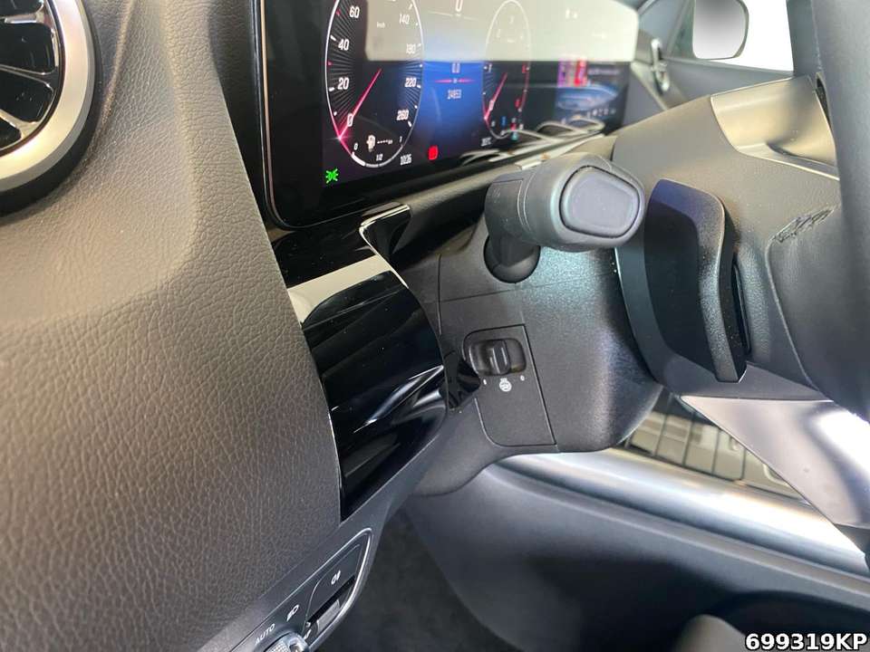 Mercedes-Benz GLA 220 - Imagem 14