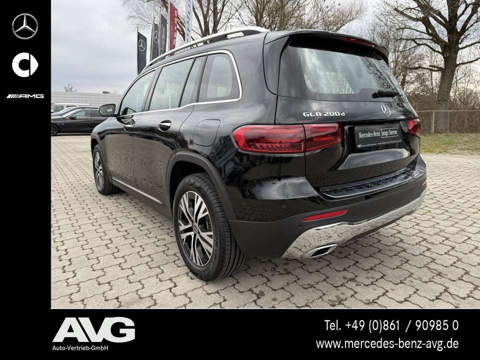 Mercedes-Benz GLB 200 - Imagem 6