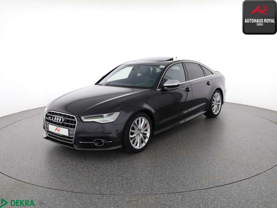 Audi S6 - Imagem 1