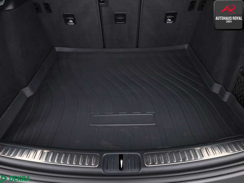 Porsche Macan - Imagem 12