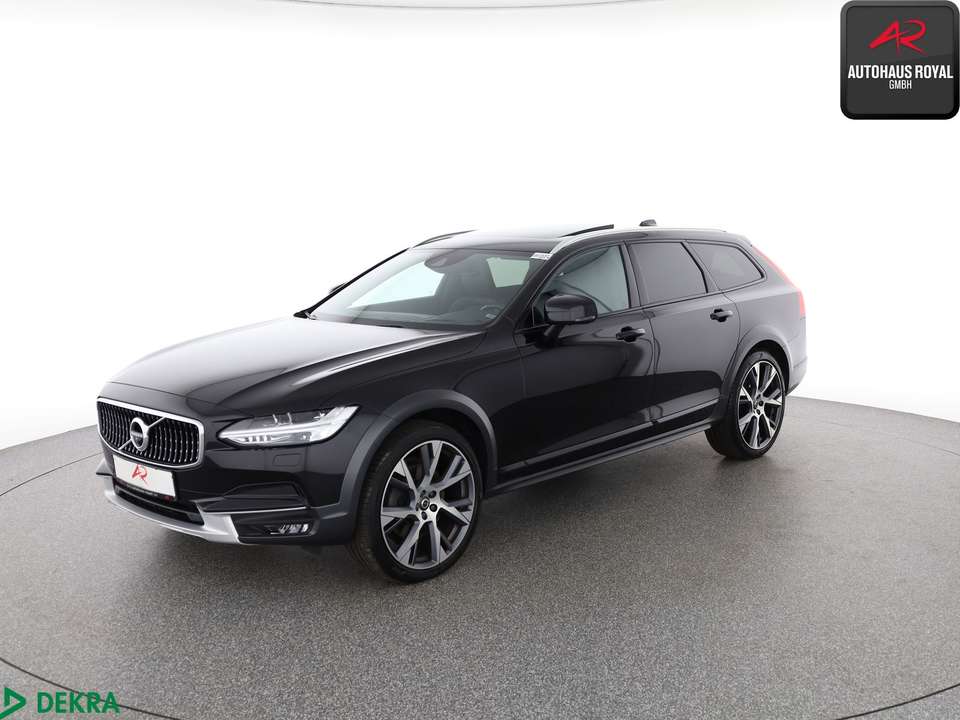 Volvo V90 Cross Country - Imagem 1
