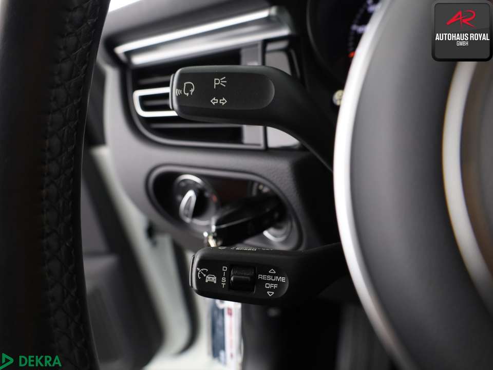 Porsche Macan - Imagem 12