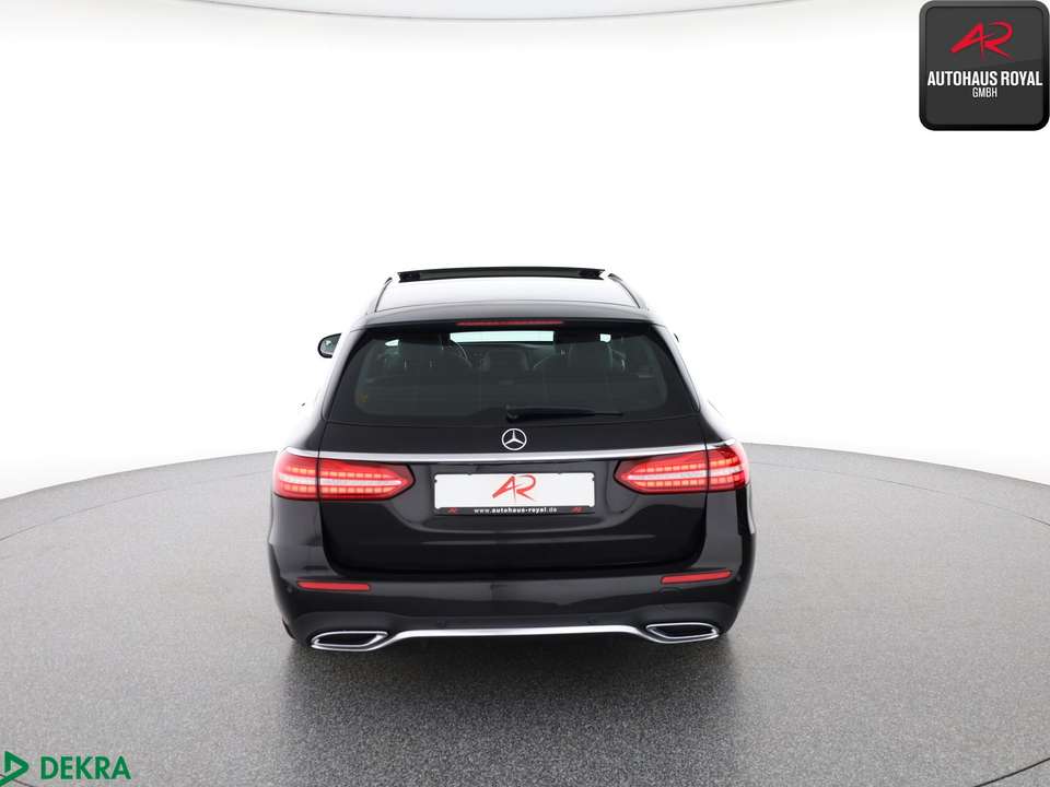 Mercedes-Benz E 400 - Imagem 6