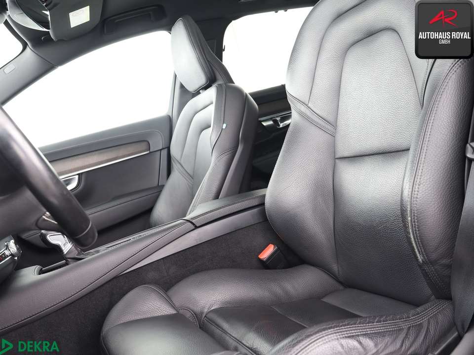 Volvo V90 Cross Country - Imagem 10