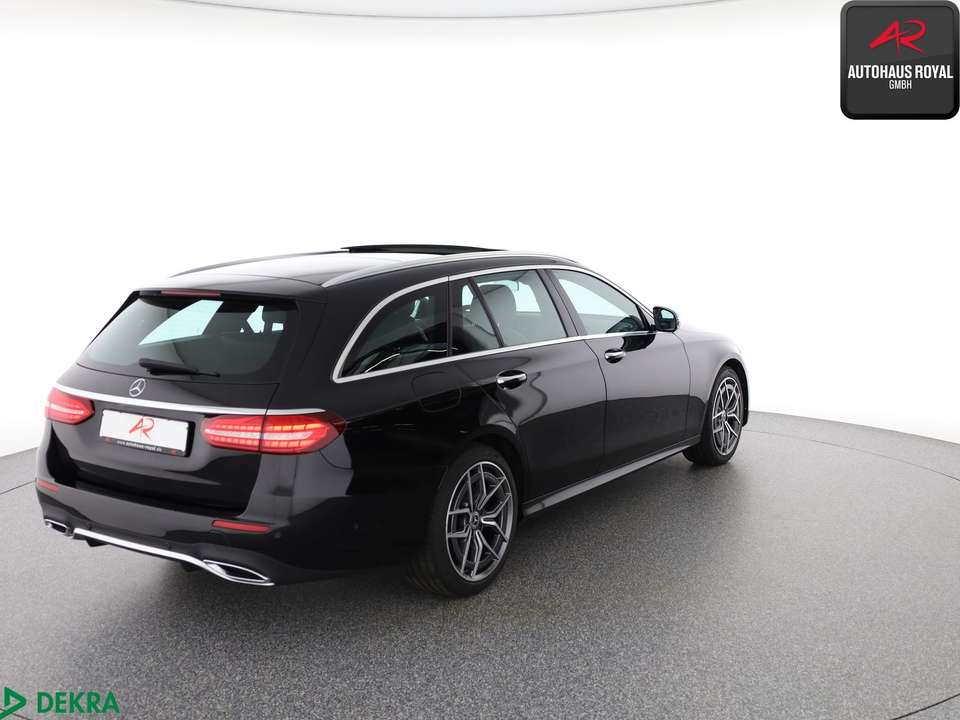 Mercedes-Benz E 400 - Imagem 8