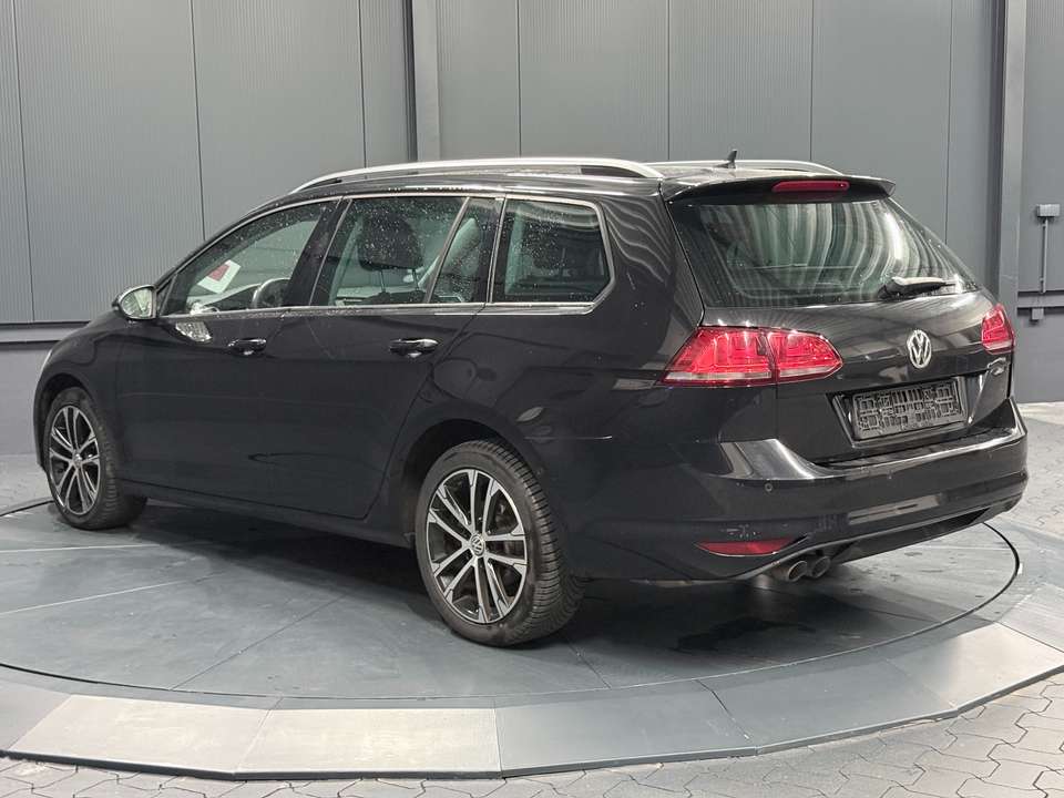 Volkswagen Golf Variant - Imagem 2
