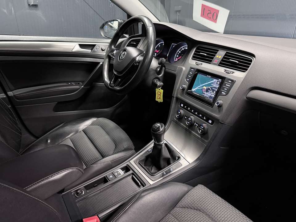 Volkswagen Golf Variant - Imagem 6