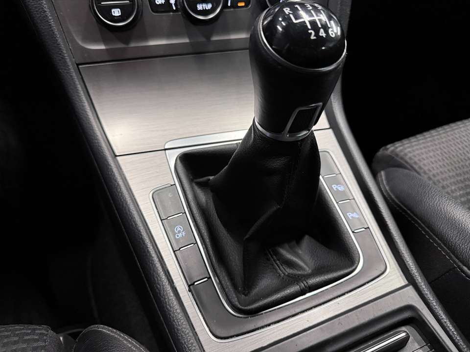 Volkswagen Golf Variant - Imagem 10