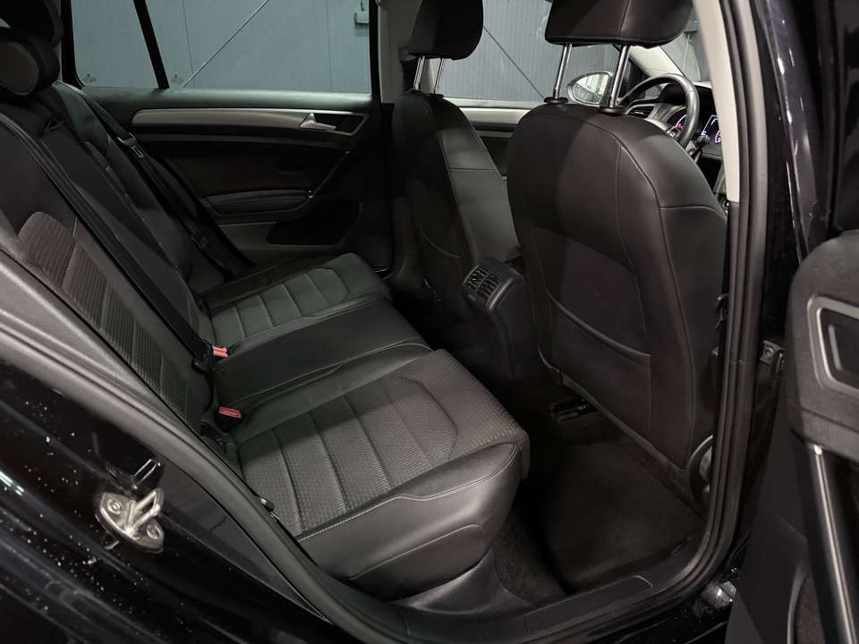 Volkswagen Golf Variant - Imagem 15