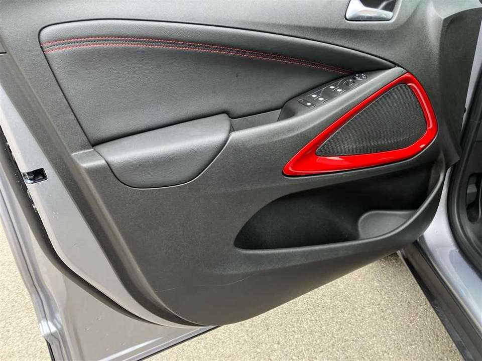 Car picture 11