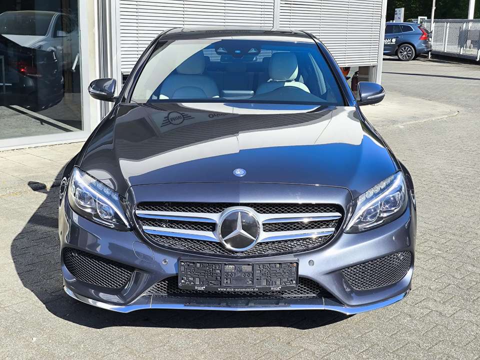 Mercedes-Benz C 220 - Imagem 2