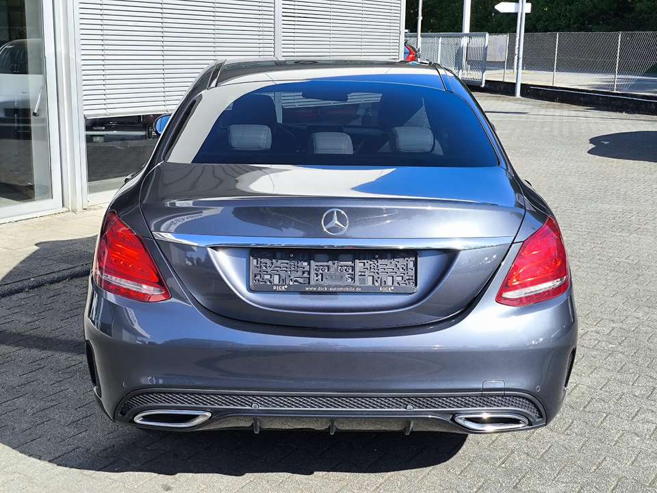 Mercedes-Benz C 220 - Imagem 7