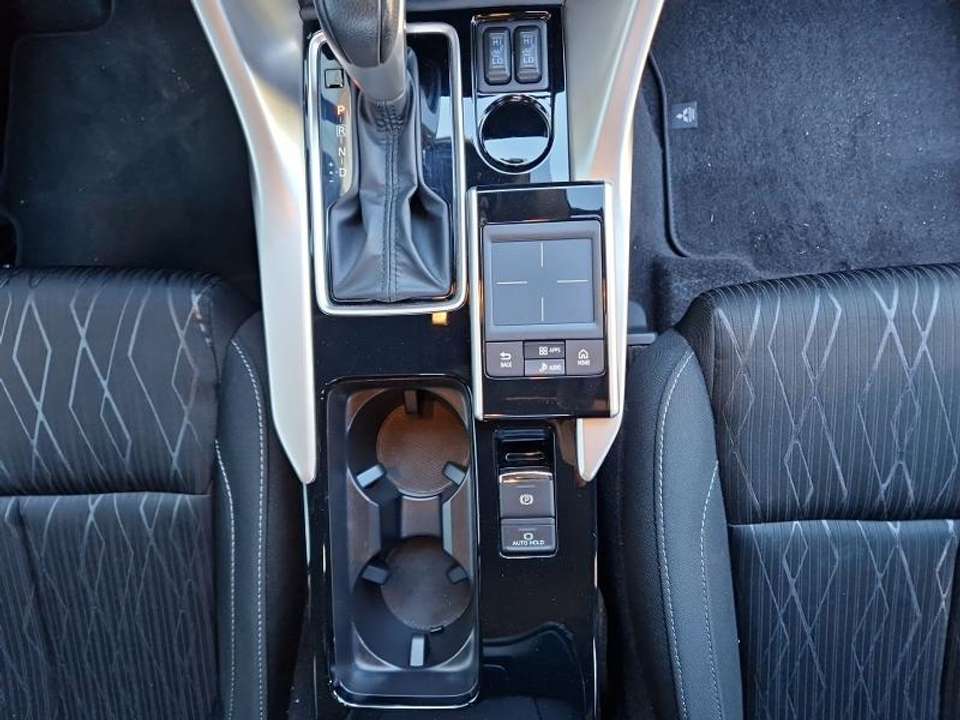 Mitsubishi Eclipse Cross - Imagem 13