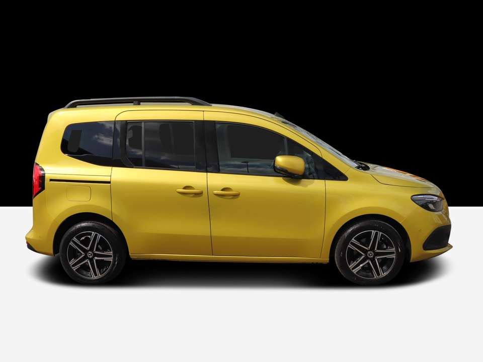 Mercedes-Benz 180 - Imagem 2