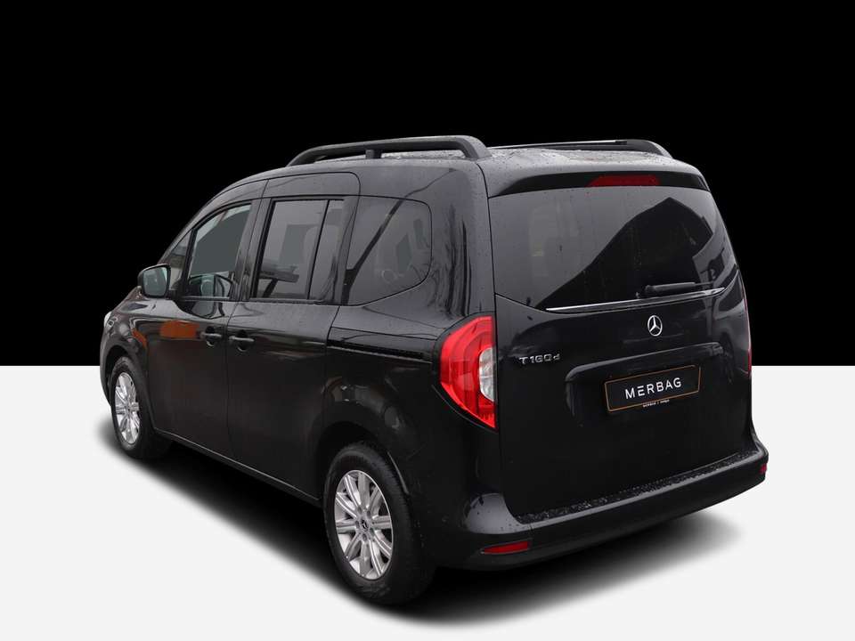 Mercedes-Benz 180 - Imagem 4