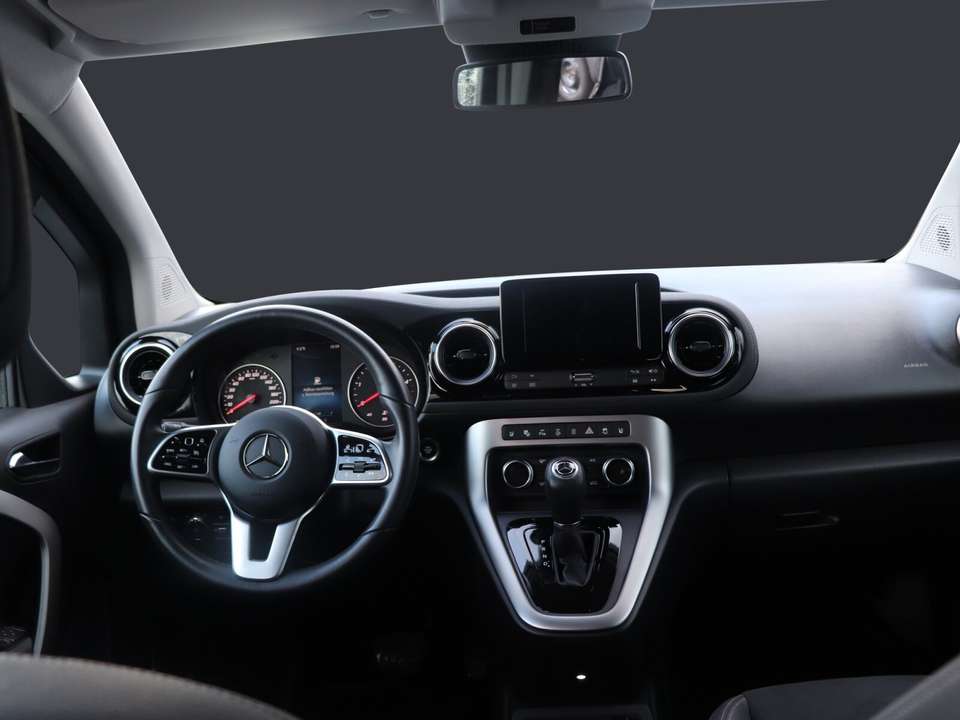 Mercedes-Benz 180 - Imagem 8