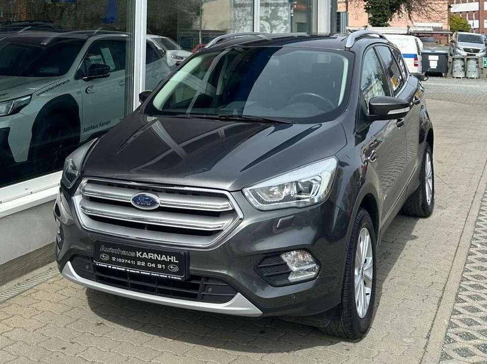 Ford Kuga - Imagem 1