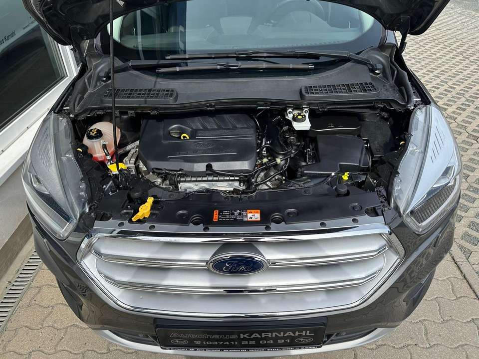 Ford Kuga - Imagem 9