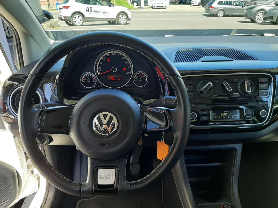 Volkswagen up! - Imagem 12