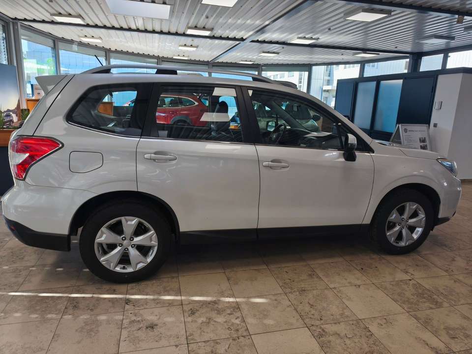 Subaru Forester - Imagem 6