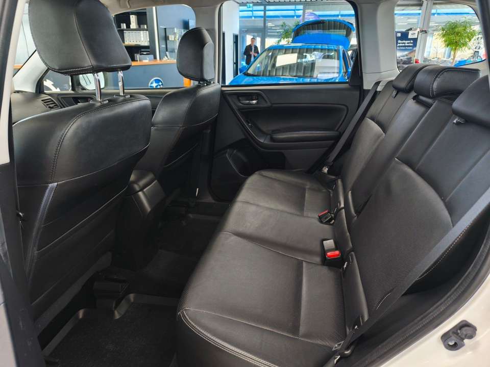 Subaru Forester - Imagem 13