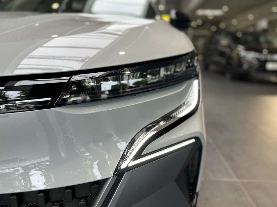 Renault Megane E-Tech - Imagem 3