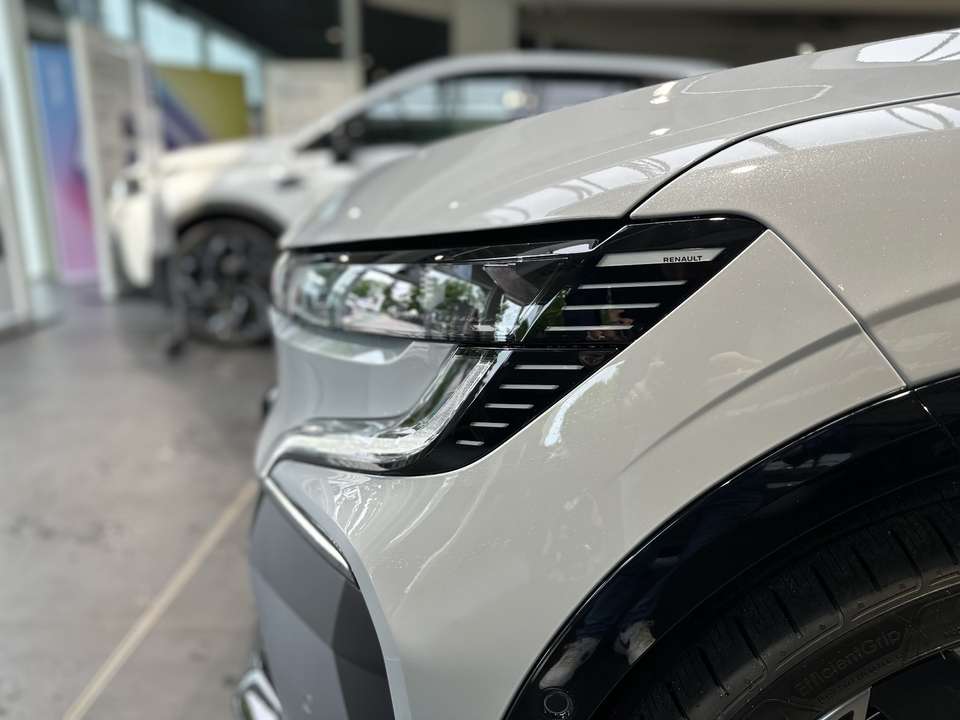 Renault Megane E-Tech - Imagem 4